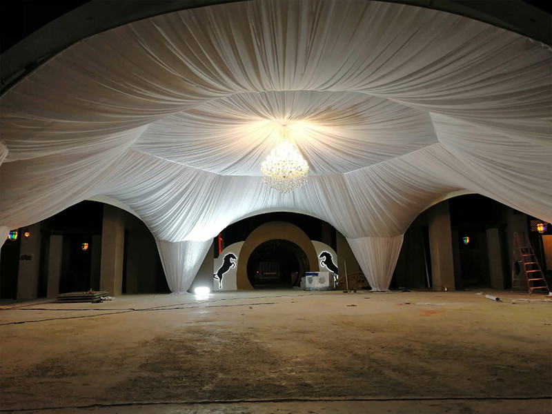 /tents/Arch_Hexa_17x19/2.jpg