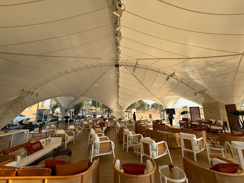/tents/Arch_Square_20x20/3.jpg