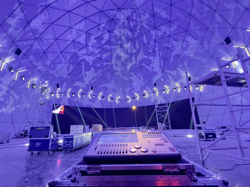 /tents/DomeD30/1.jpg